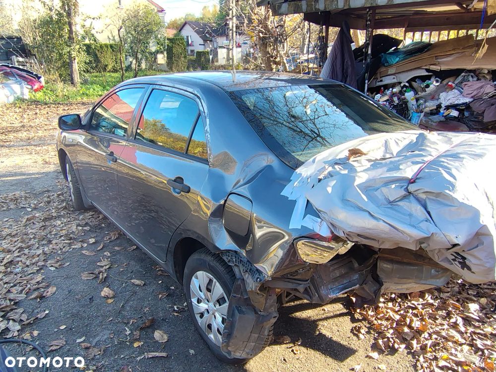 Toyota Corolla 1.4 VVT-i Terra - 5