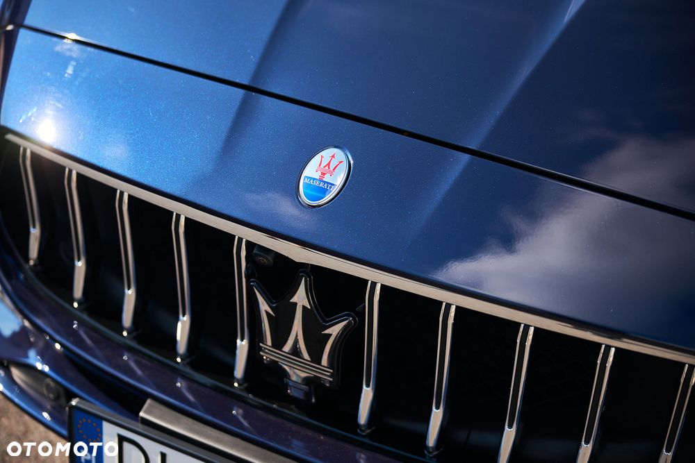 Maserati Quattroporte GranLusso S - 10