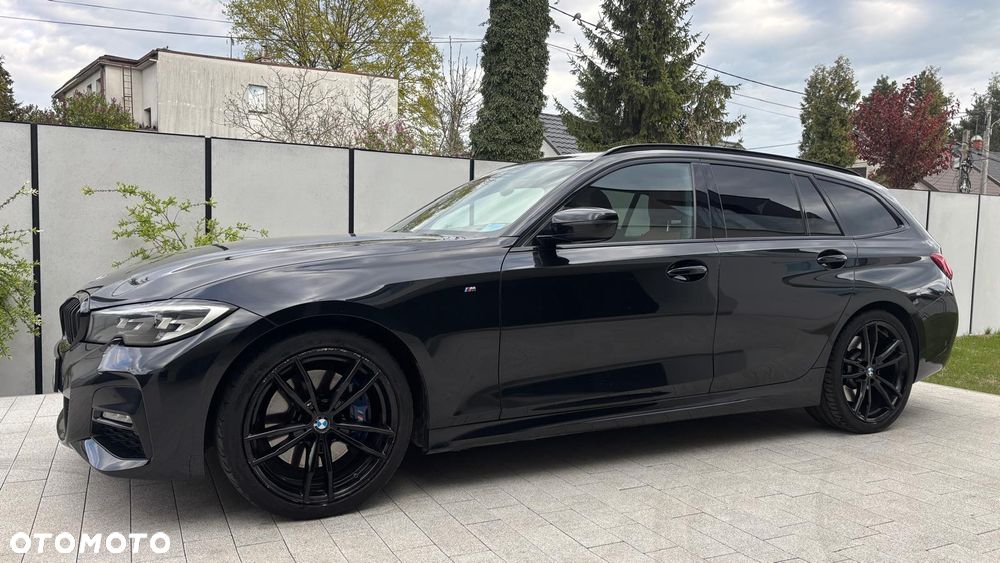 BMW Seria 3 330i Sport - 1