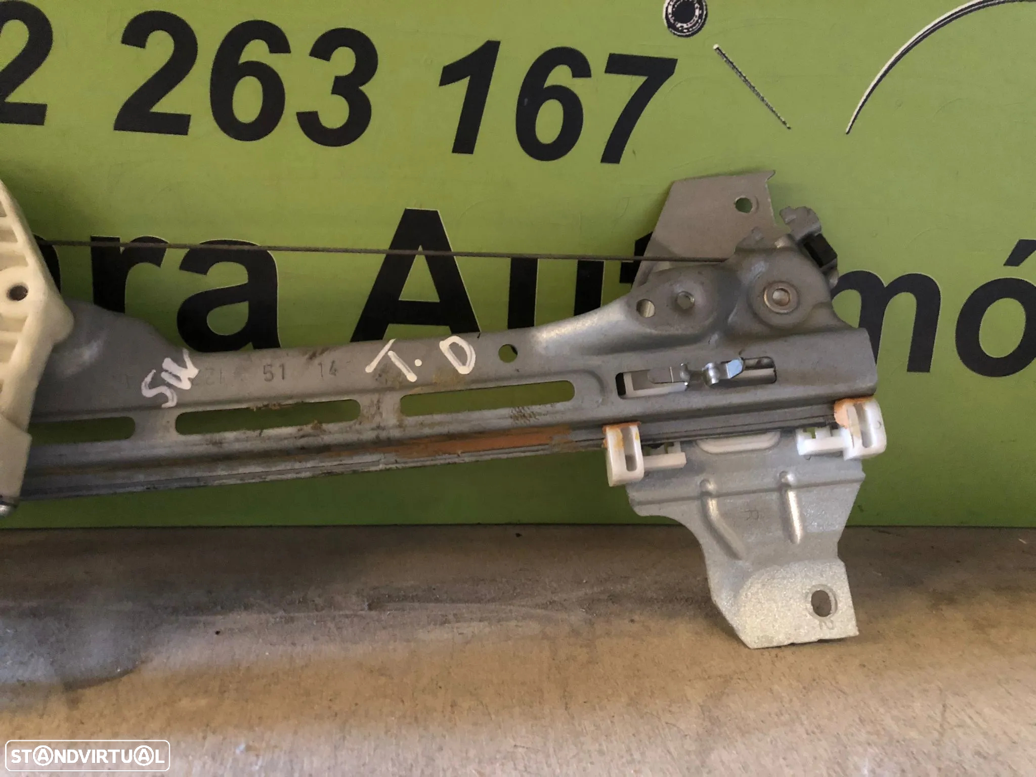 PEUGEOT 308 II SW ELEVADOR TRAS DTO - E031 - 4