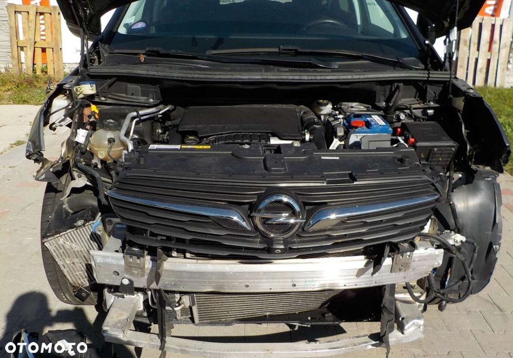 Opel Crossland X - 6