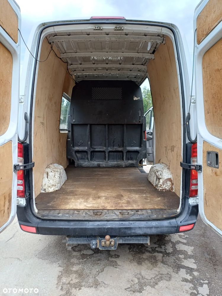 Mercedes-Benz SPRINTER 310 CDI - 9
