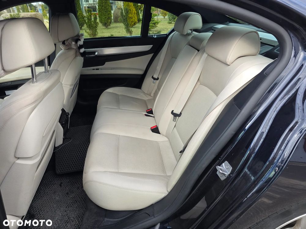 BMW Seria 7 730d xDrive - 15