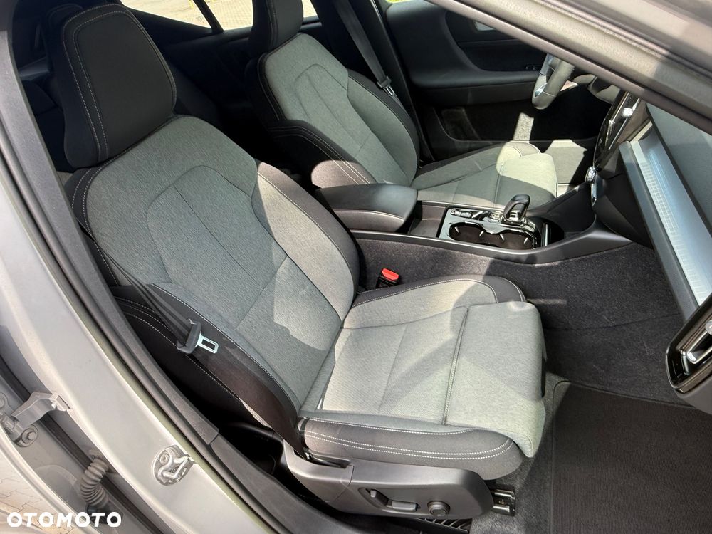 Volvo XC 40 T4 Recharge DKG Plus Bright - 10