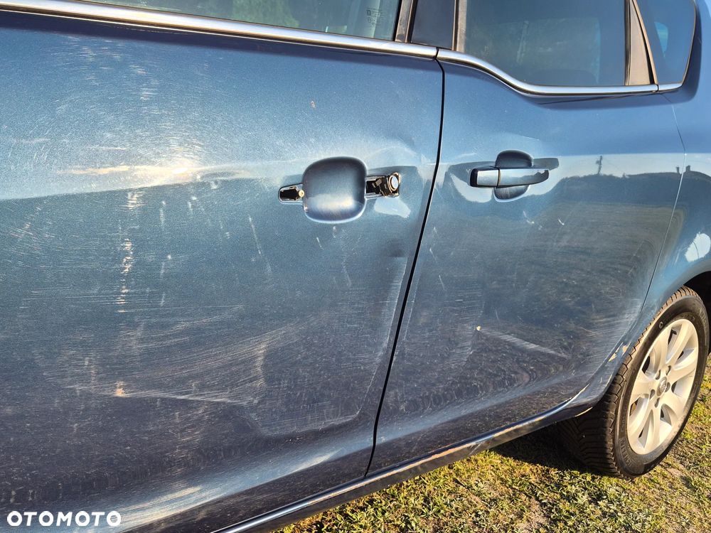 Opel Meriva 1.4 T Cosmo - 15