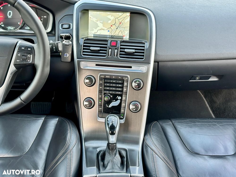 Volvo XC 60 D4 Geartronic Ocean Race - 7