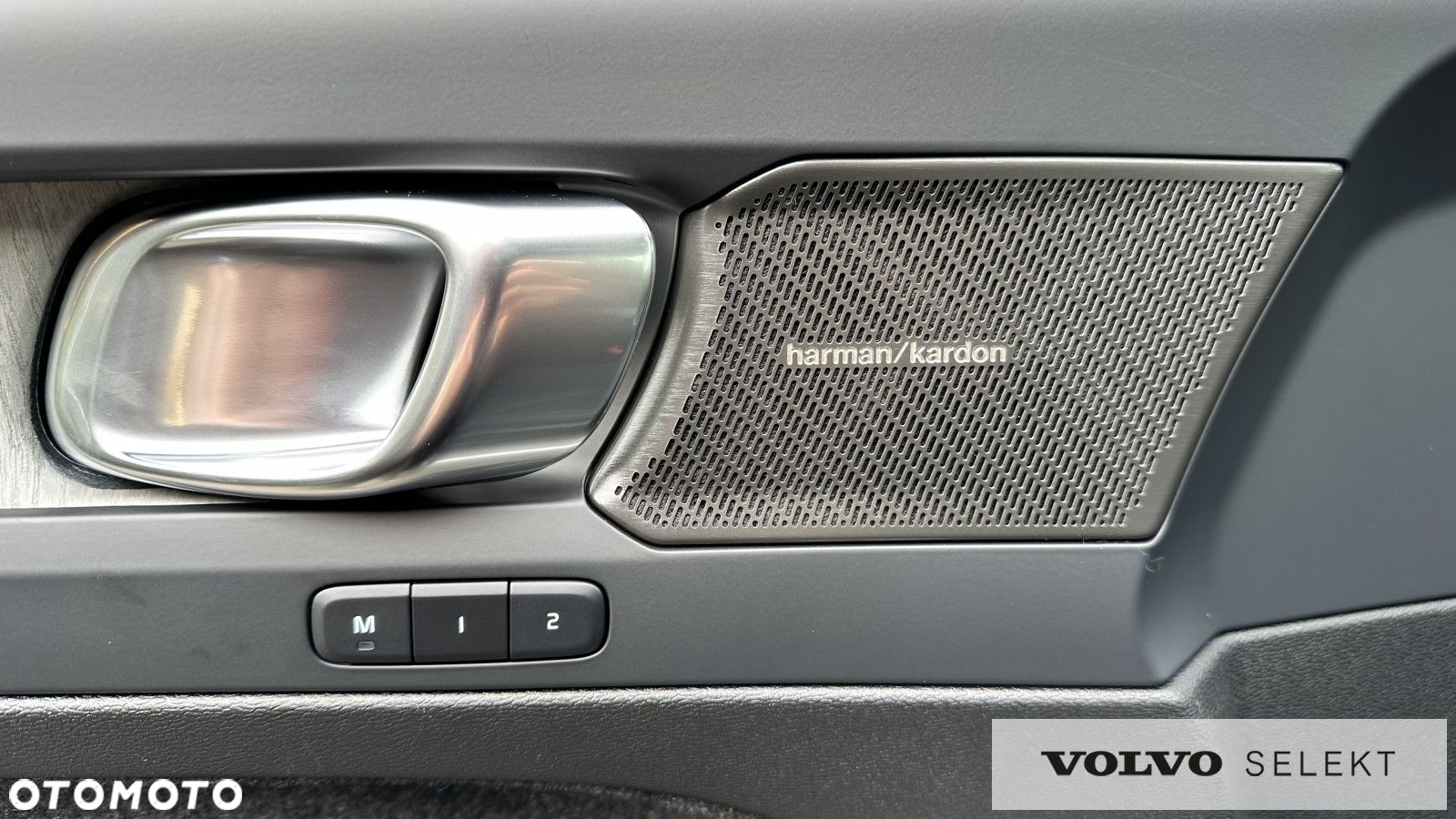 Volvo XC 40 - 24