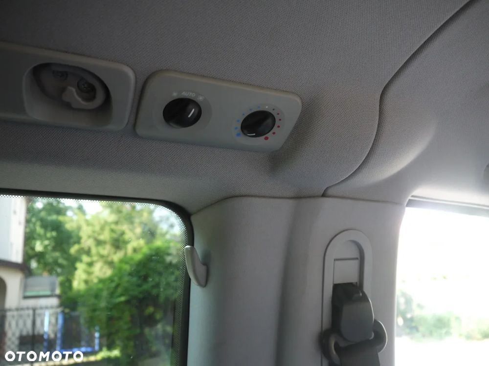 Mercedes-Benz Viano 2.2 CDI kompakt Automatik Ambiente Activity - 17