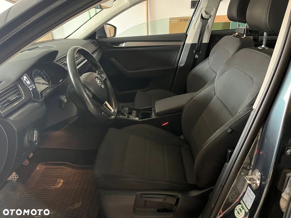 Skoda Superb 1.8 TSI Ambition - 10