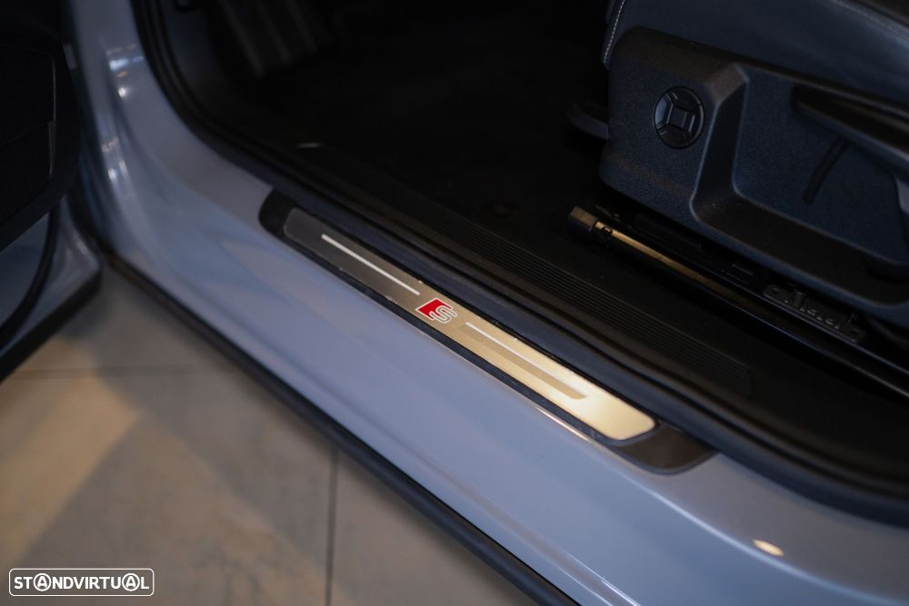 Audi Q4 e-tron 35 55 kWh - 36
