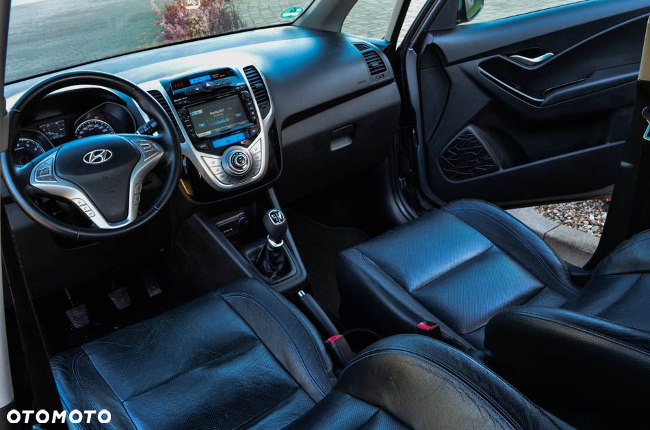 Hyundai ix20 1.6 Premium blue - 34