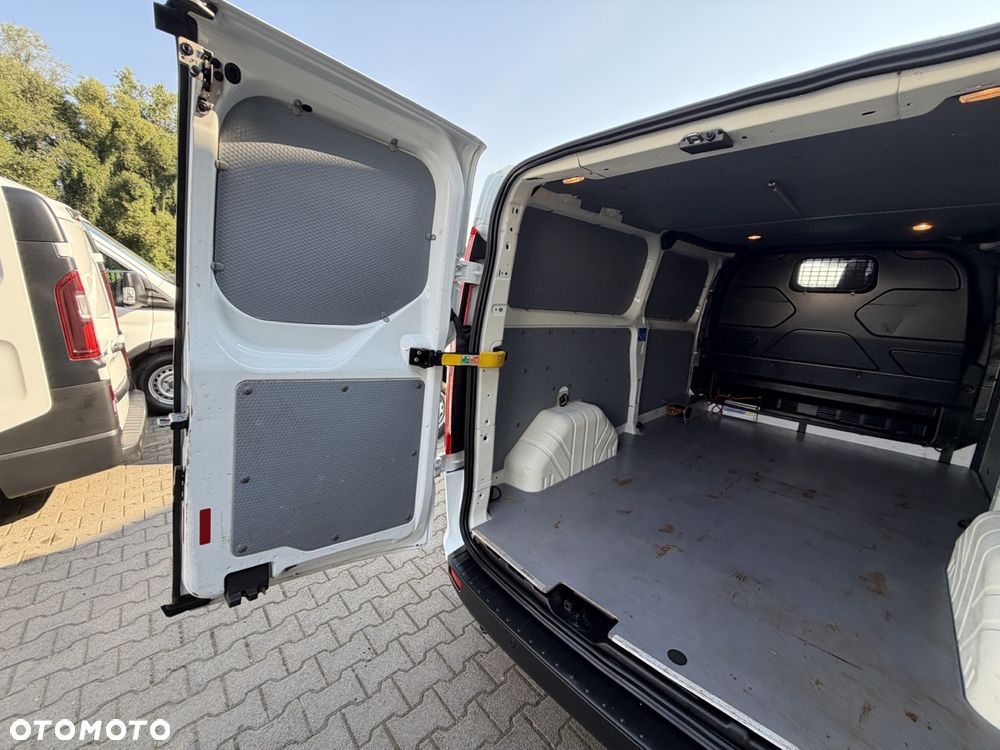 Ford Transit Custom - 17