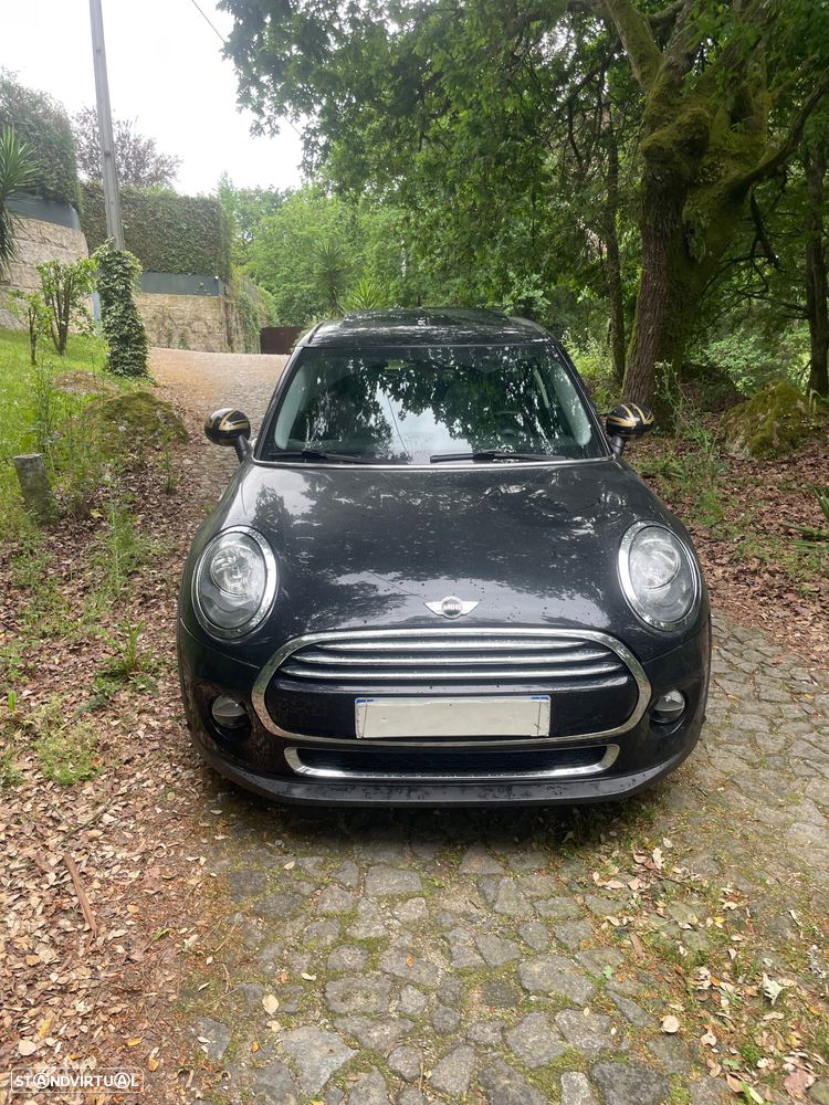 MINI 5 Portas One D Blackyard - 17