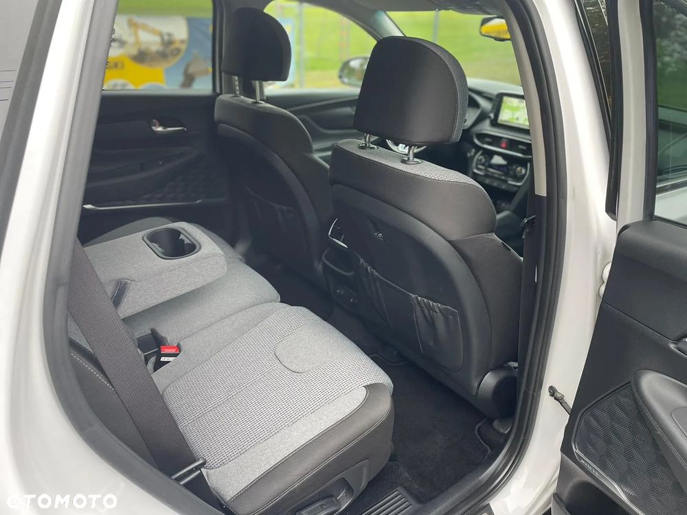 Hyundai Santa Fe - 6