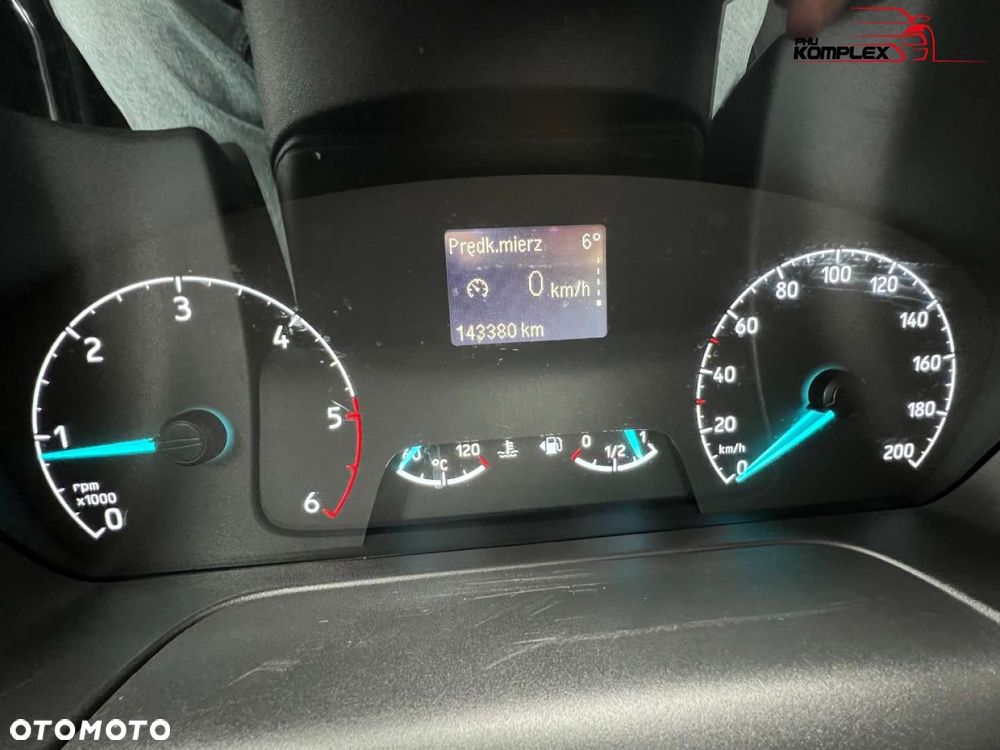 Ford Transit Custom - 15