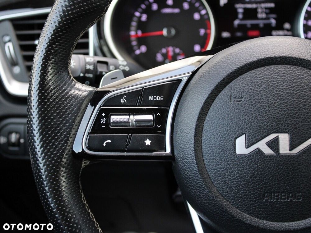 Kia ProCeed 1.5 T-GDI GT Line DCT - 23