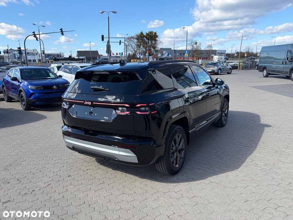 Jeep Compass 1.2 T3 mHEV First Edition FWD DCT - 4