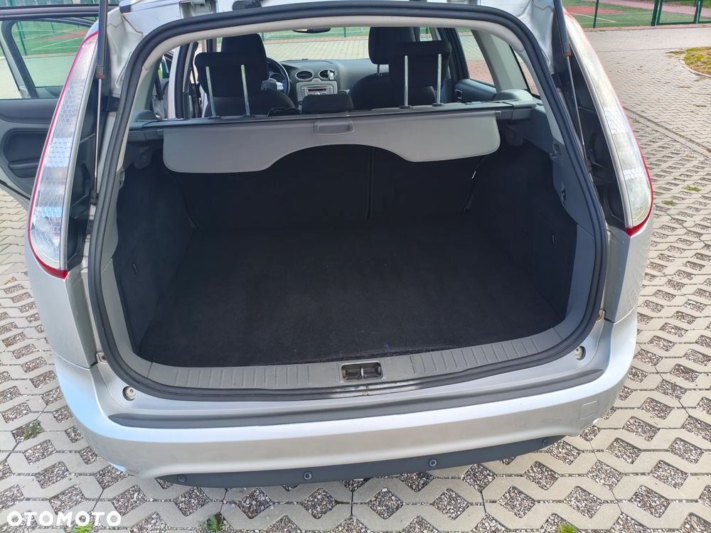 Ford Focus 1.8 TDCi Titanium - 17