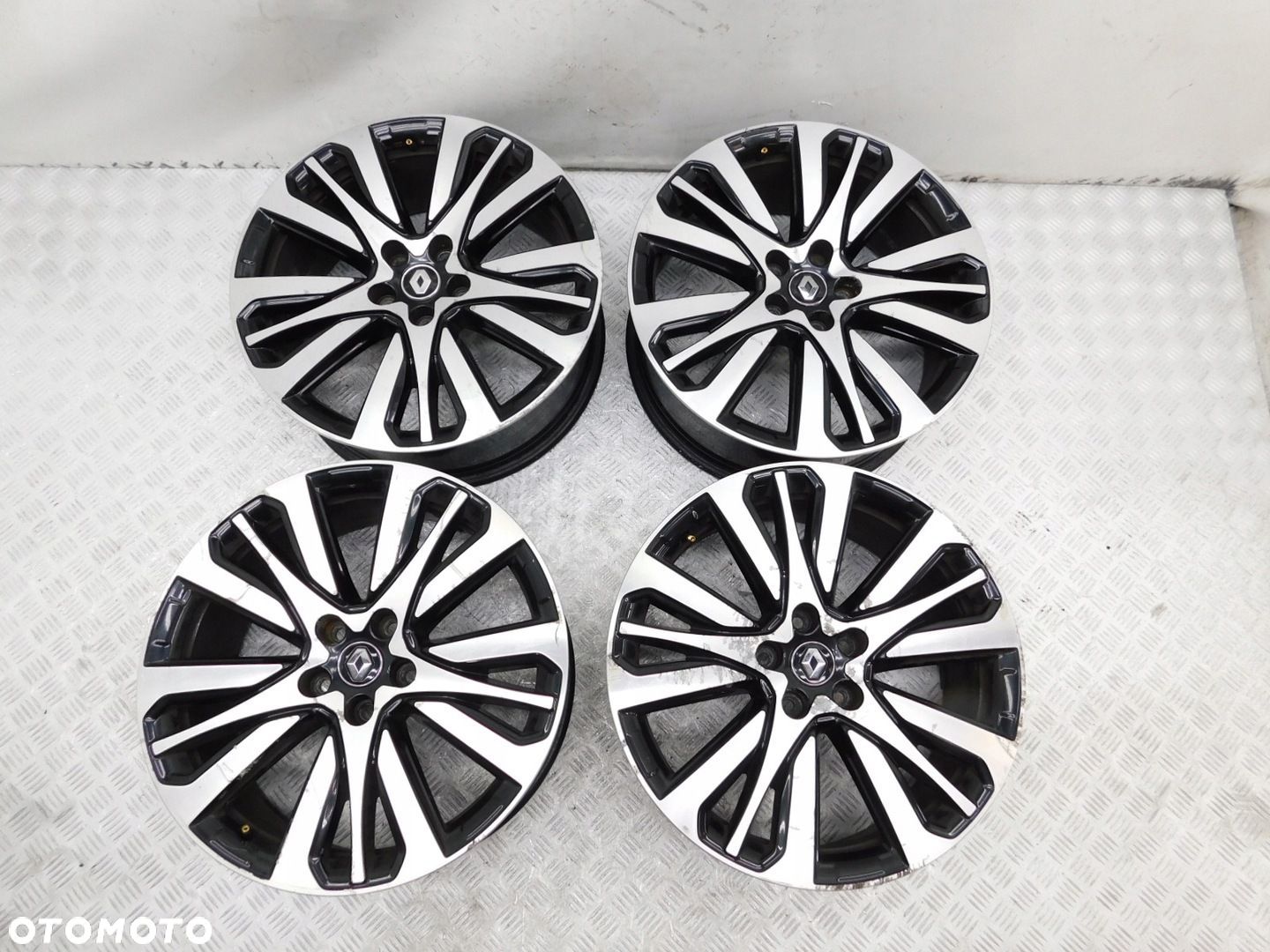 4x FELGI ALUMINIOWE 5x114,3 8Jx19 RENAULT ESPACE V TALISMAN KOLEOS II - 1