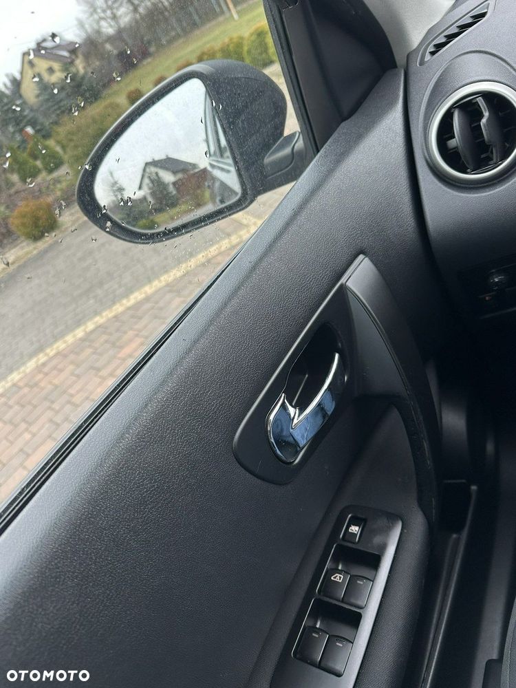 Nissan Qashqai - 26