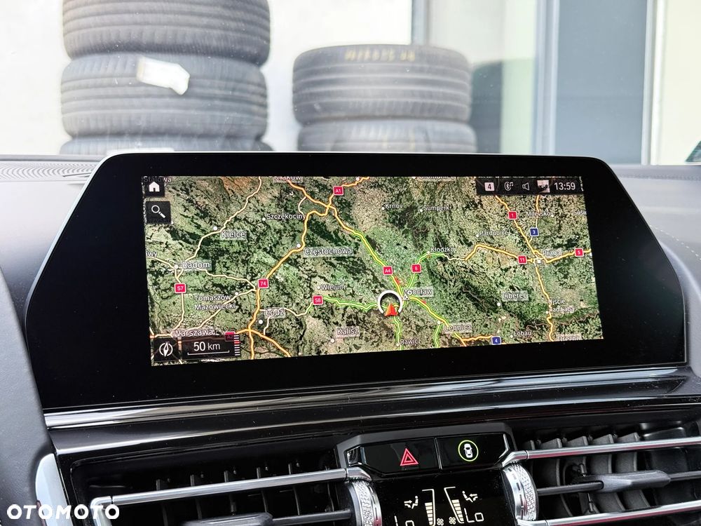 BMW Seria 8 - 39