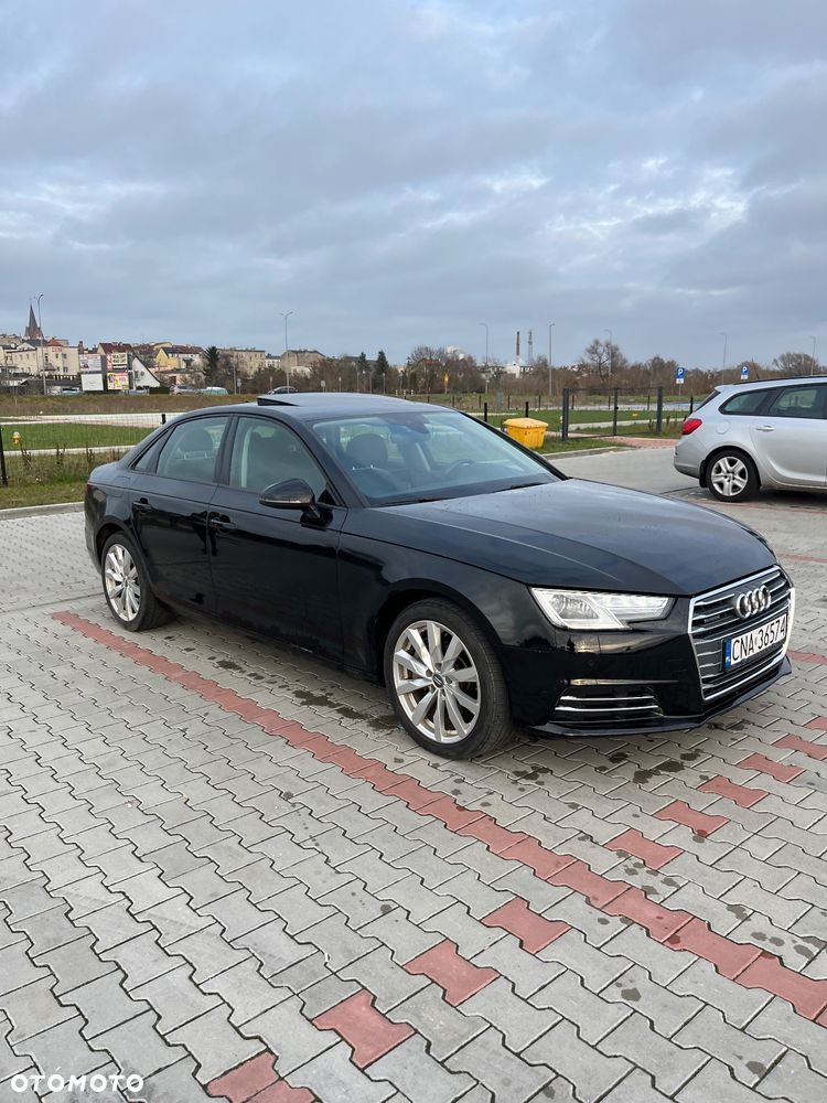 Audi A4 Limousine - 3