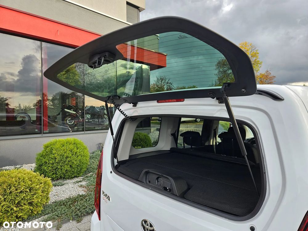 Toyota Proace City Verso 1.5 D-4D Business - 26