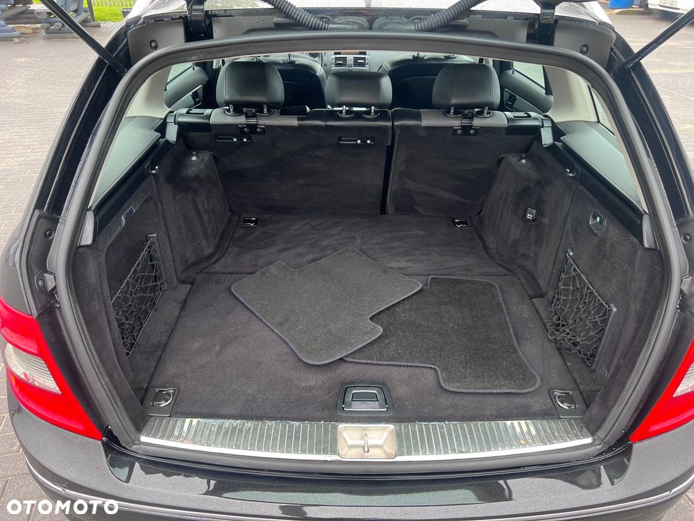 Mercedes-Benz Klasa C - 9