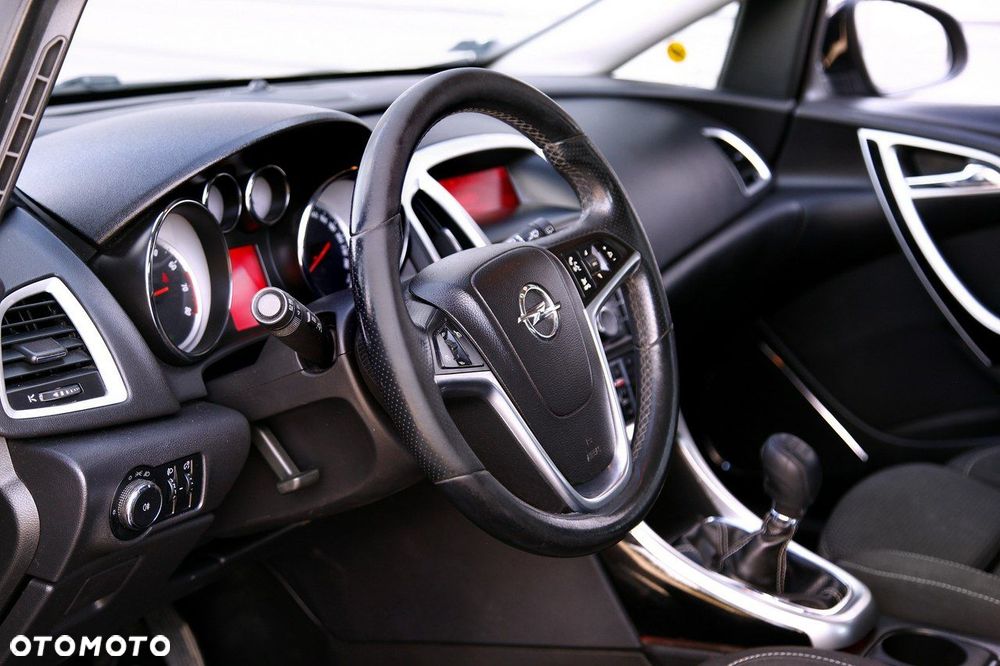 Opel Astra IV 1.4 T Enjoy - 16