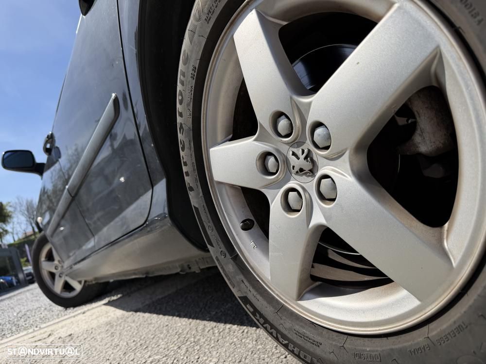 Peugeot 407 2.0 HDi Executive - 8