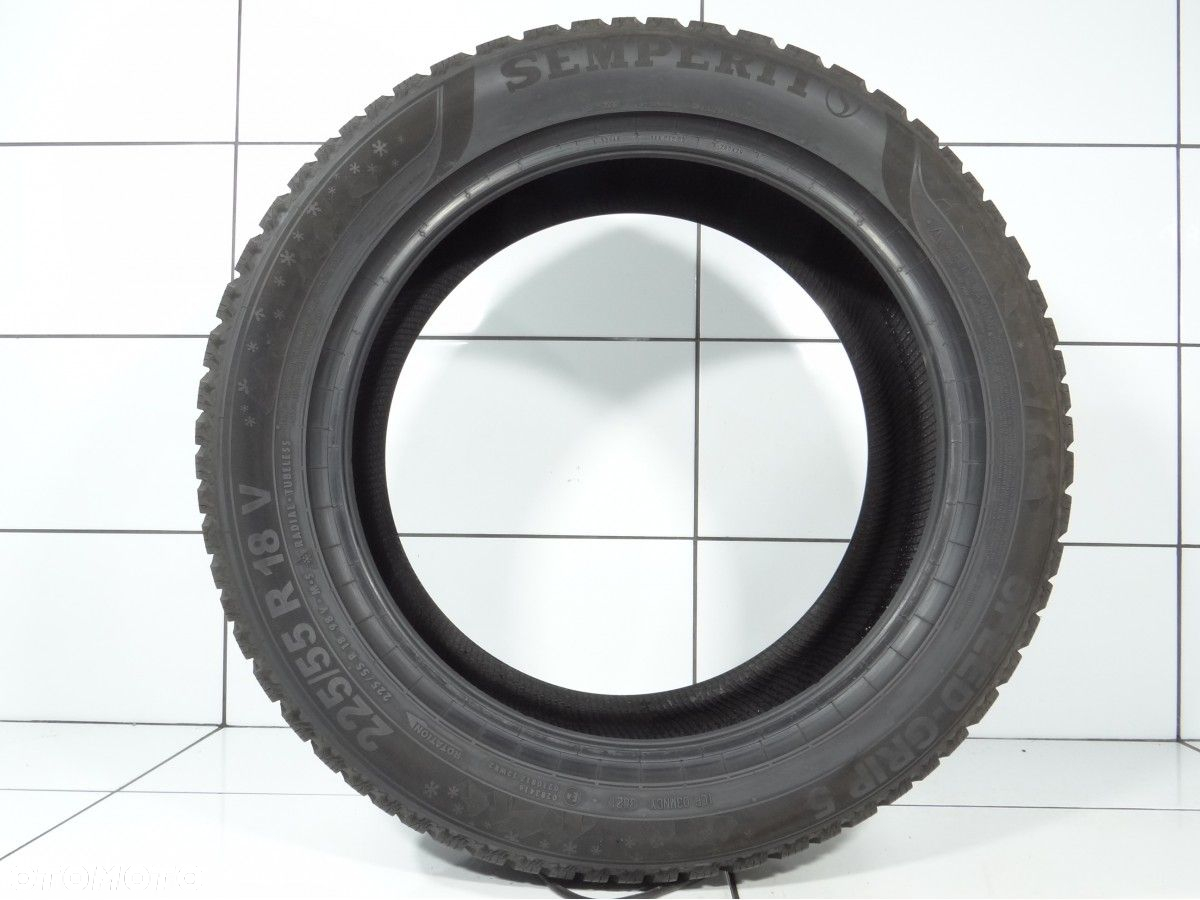 Opony zimowe 225/55R18 98V Semperit - 3