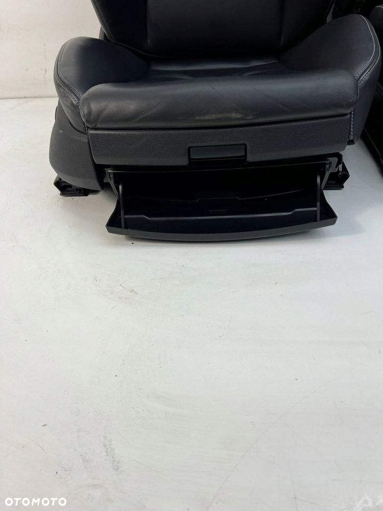 Komplet foteli z boczkami RECARO GRZENE PAMIĘĆ EU SKÓRA SCHOWKI Audi S5 - 10