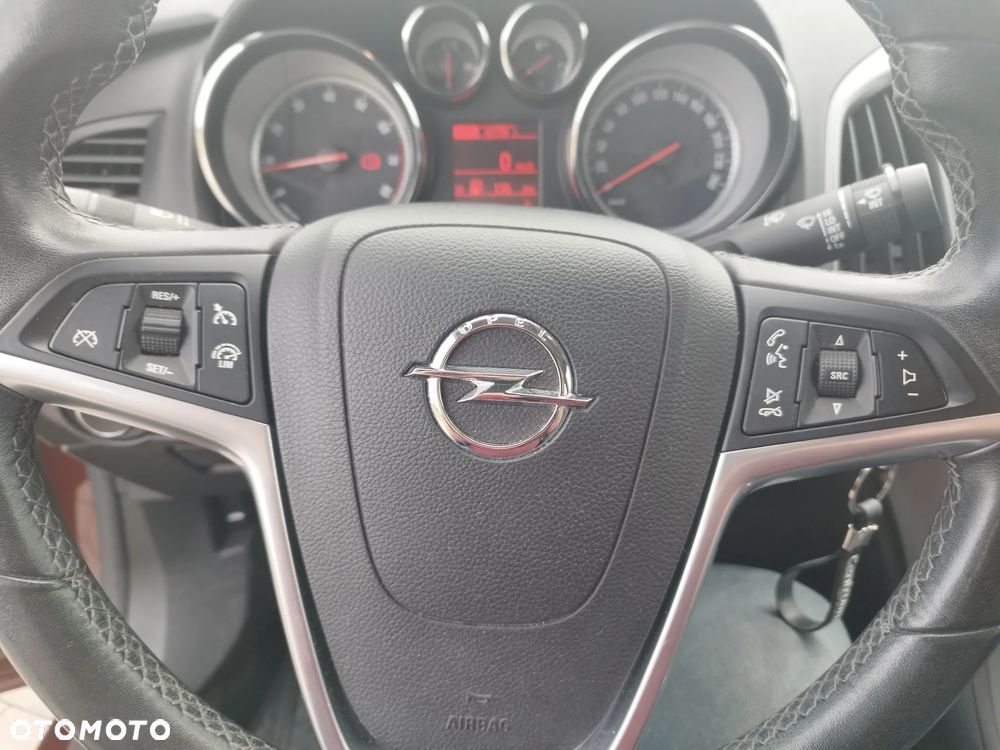 Opel Astra 1.6 Executive EU6 - 8