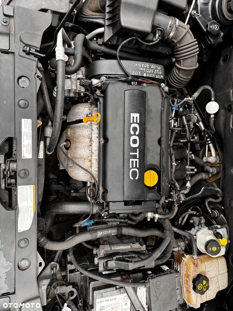 Chevrolet Cruze 1.6 LS - 13