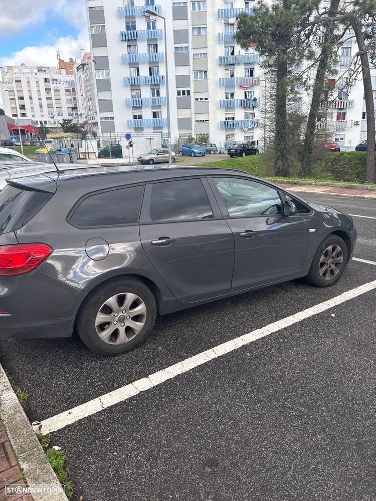 Opel Astra Sports Tourer 1.6 CDTi Excite S/S - 2