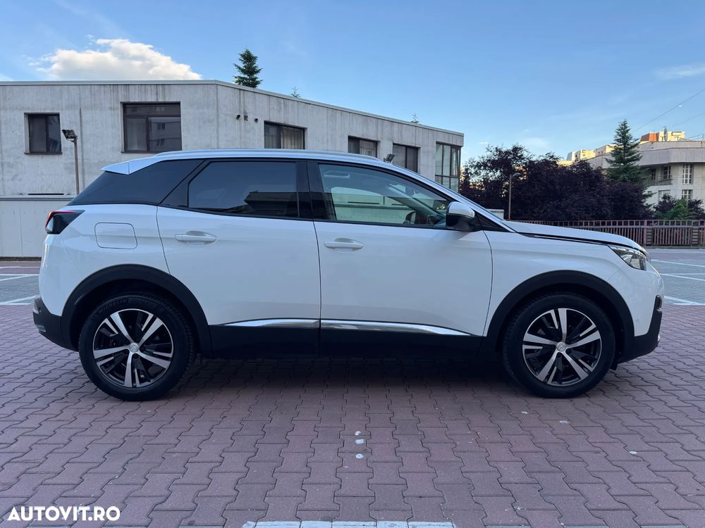 Peugeot 3008 1.2 PureTech 130 EAT8 Allure Pack - 34