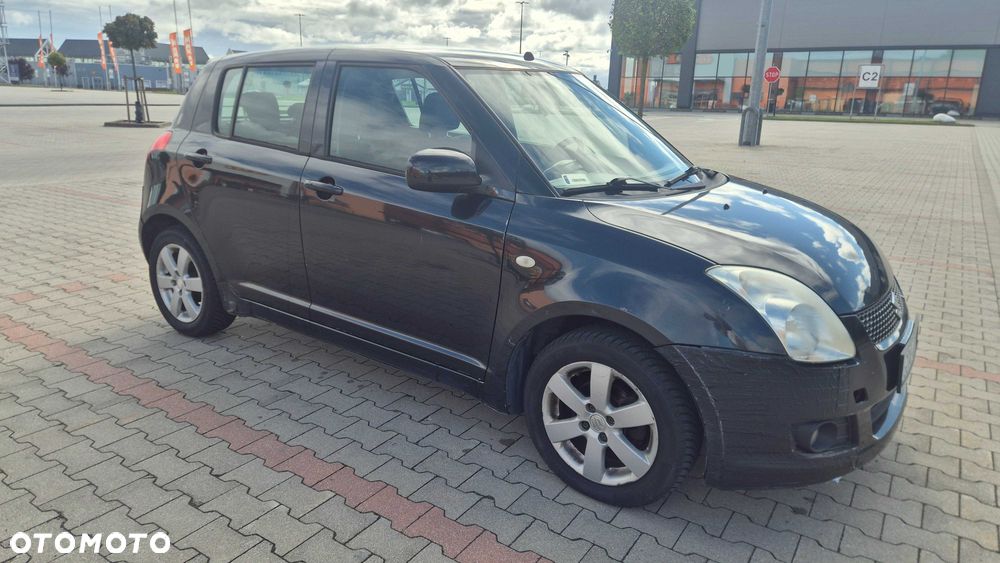 Suzuki Swift - 2