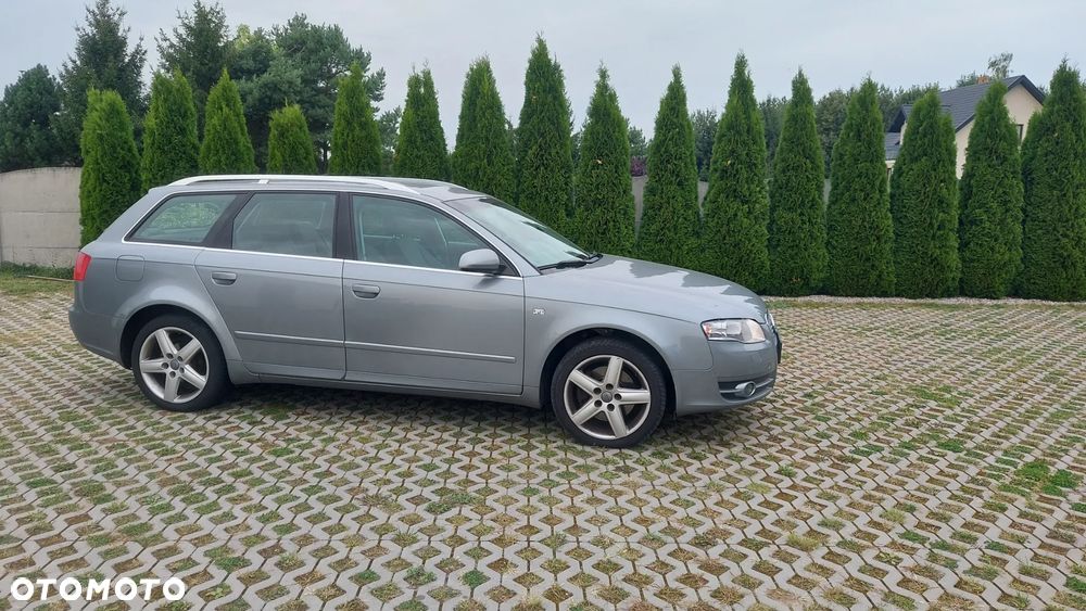 Audi A4 Avant - 6