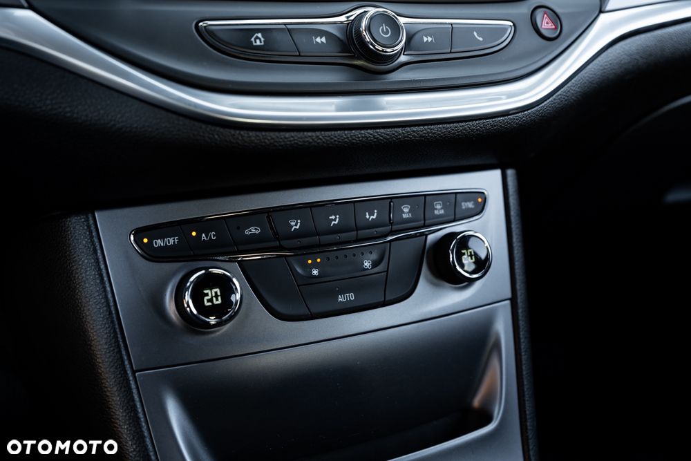 Opel Astra 1.4 Turbo Dynamic - 33