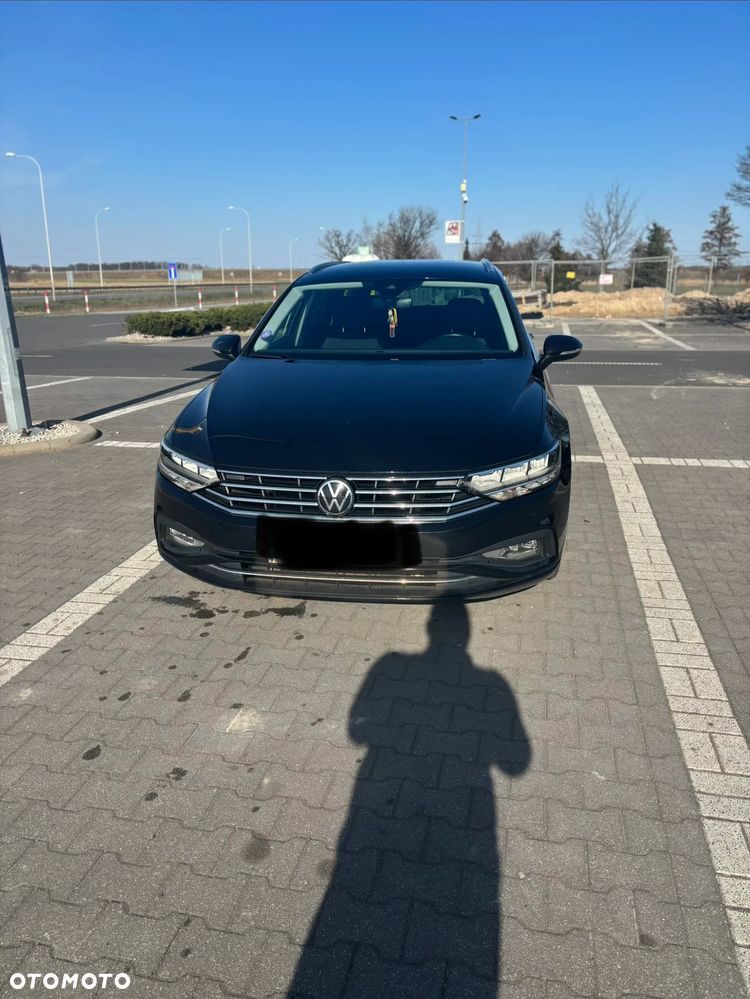 Volkswagen Passat - 2