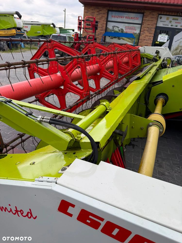 Claas MEDION 340 330  MEGA 350 320 - 21