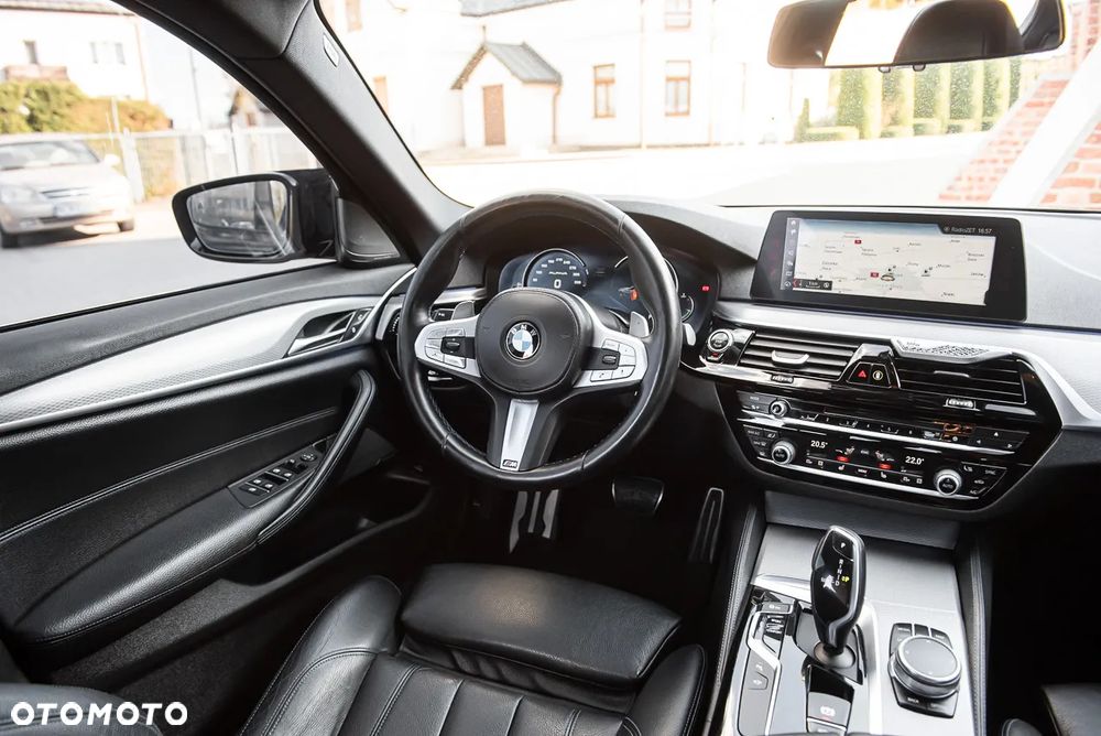 BMW Seria 5 520d M Sport Edition - 30
