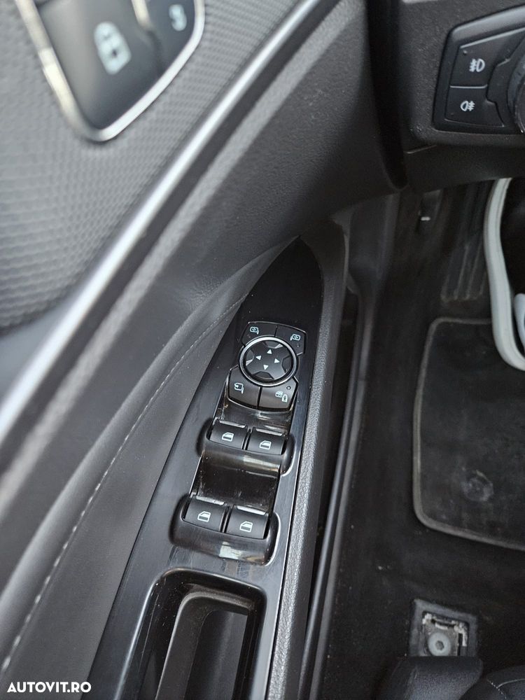 Ford Mondeo 2.0 TDCI PowerShift Titanium - 19