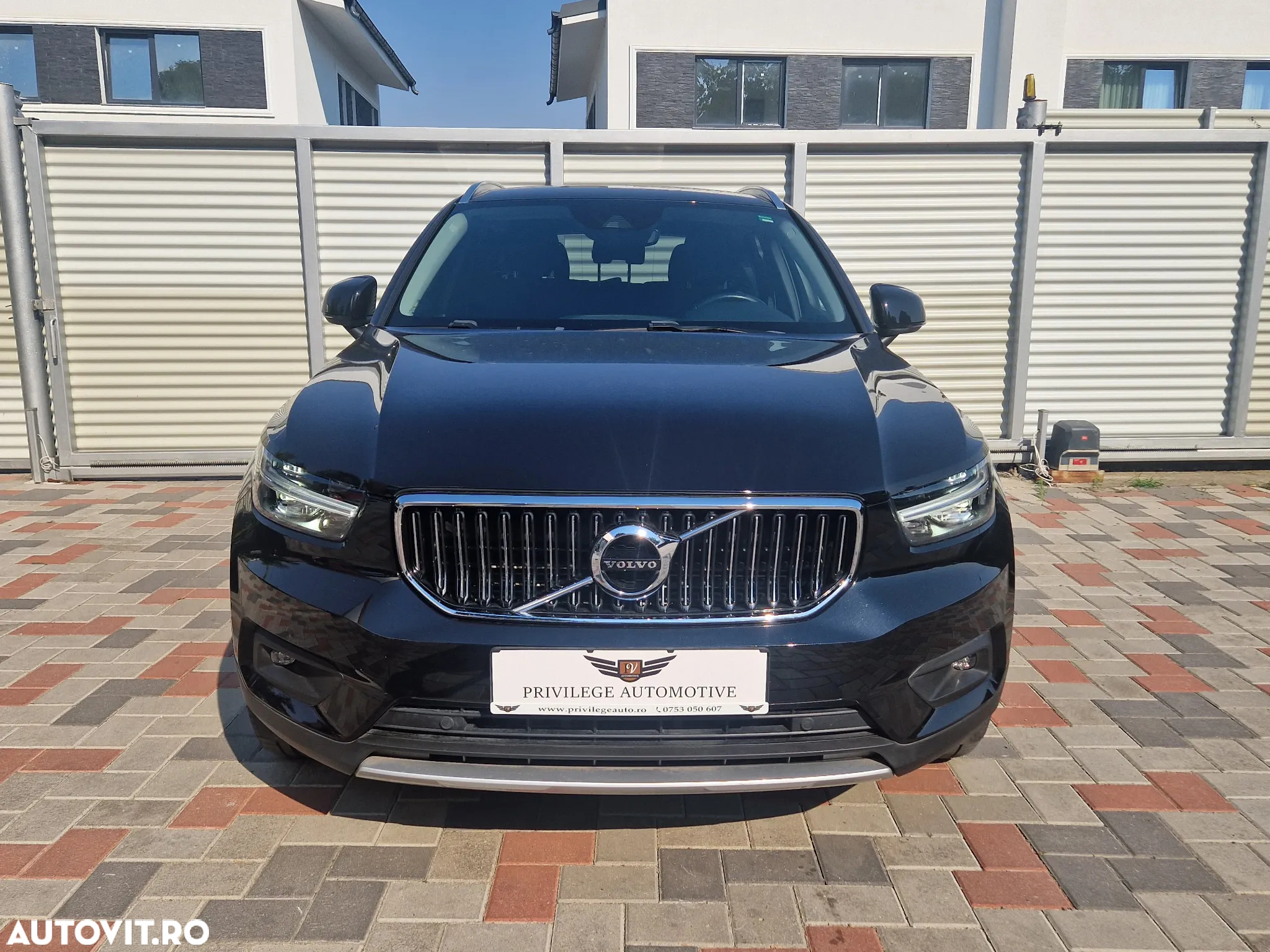 Volvo XC 40 Recharge T5 Twin Engine AT7 Inscription Expression - 2