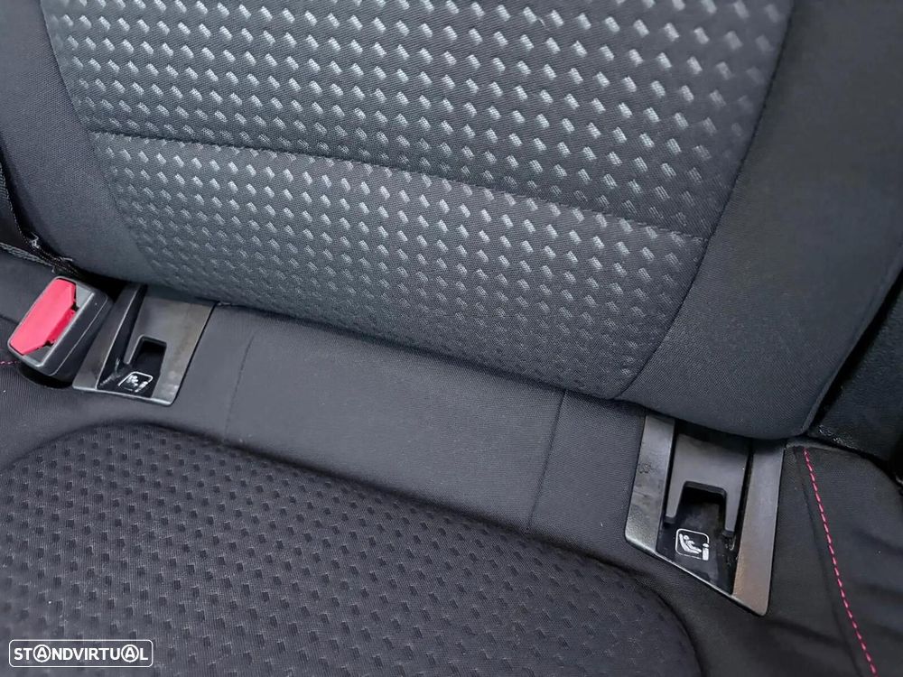 Ford Focus SW 1.0 EcoBoost ST-Line - 57