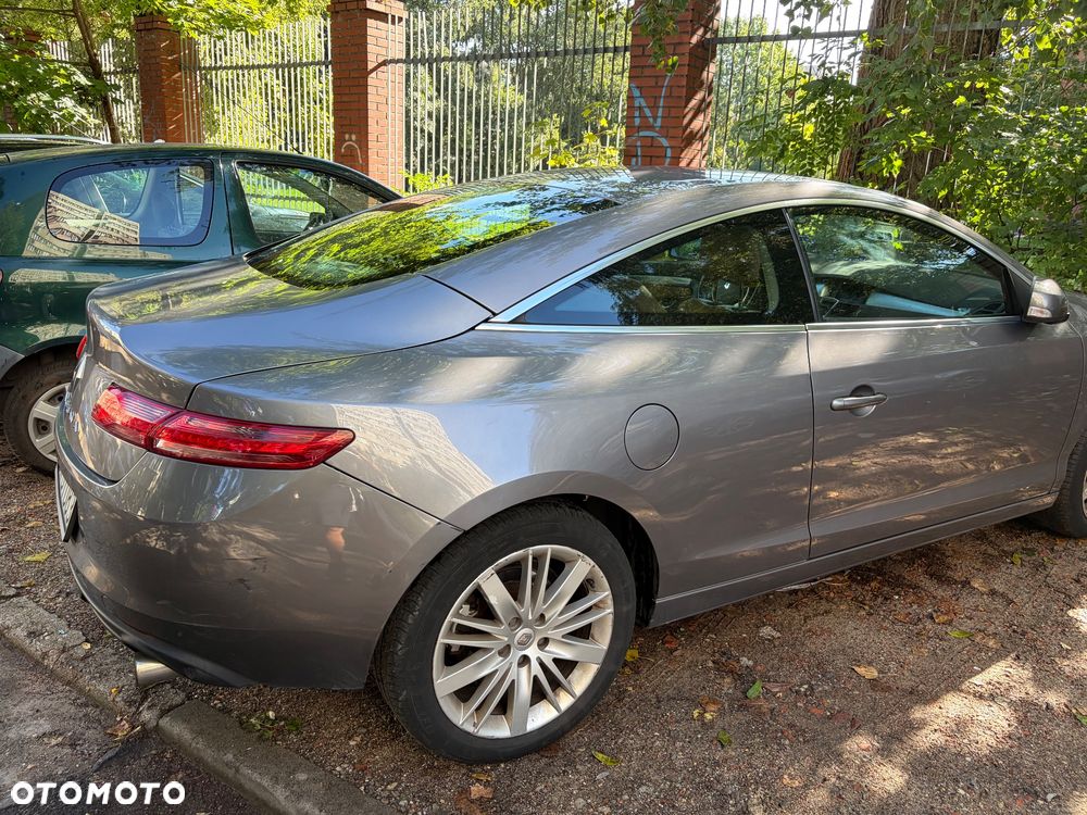 Renault Laguna 3.0 dCi V6 FAP GT - 3
