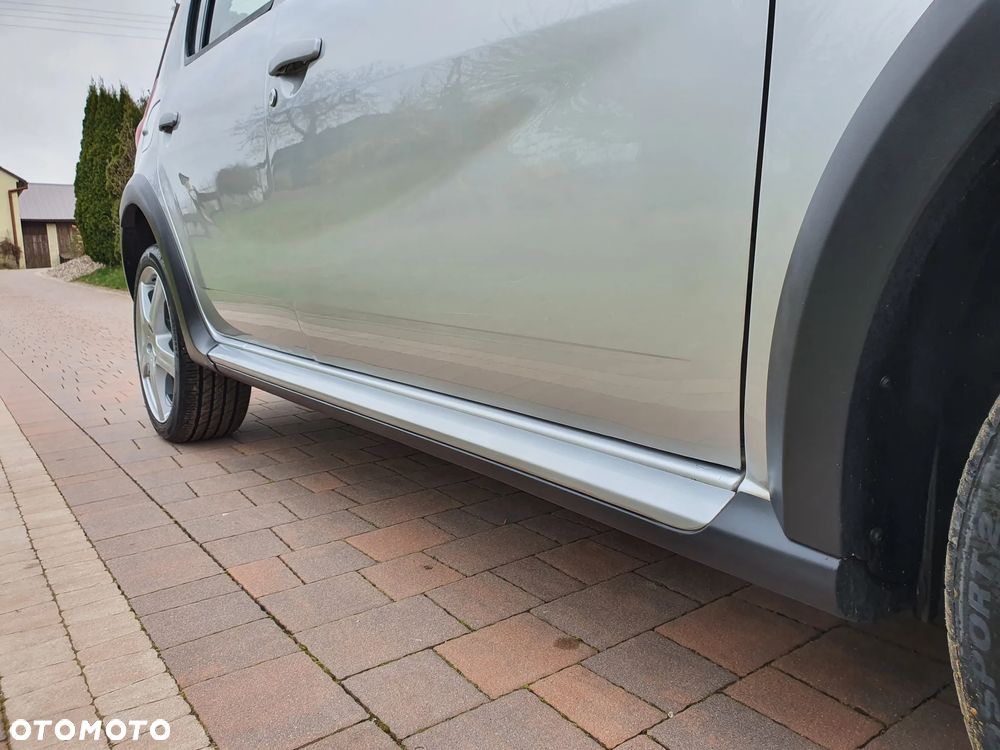 Dacia Sandero Stepway dCi 90 Prestige - 29