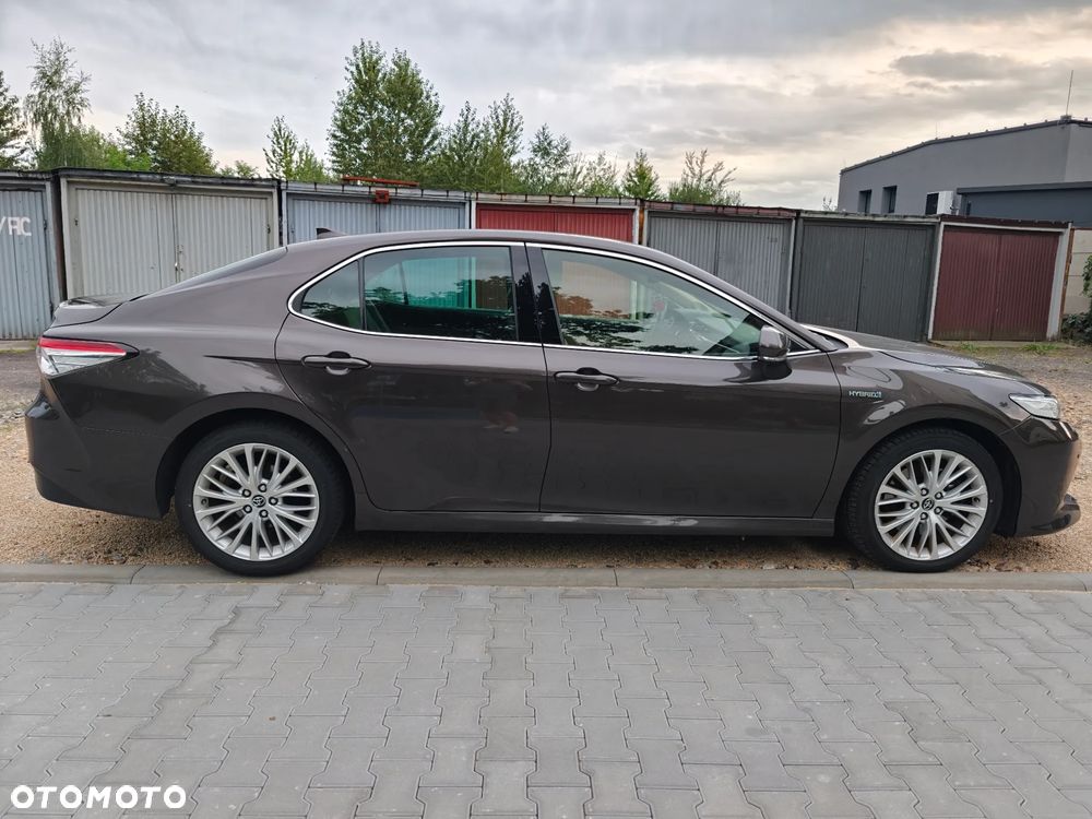 Toyota Camry 2.5 Hybrid Executive CVT - 7