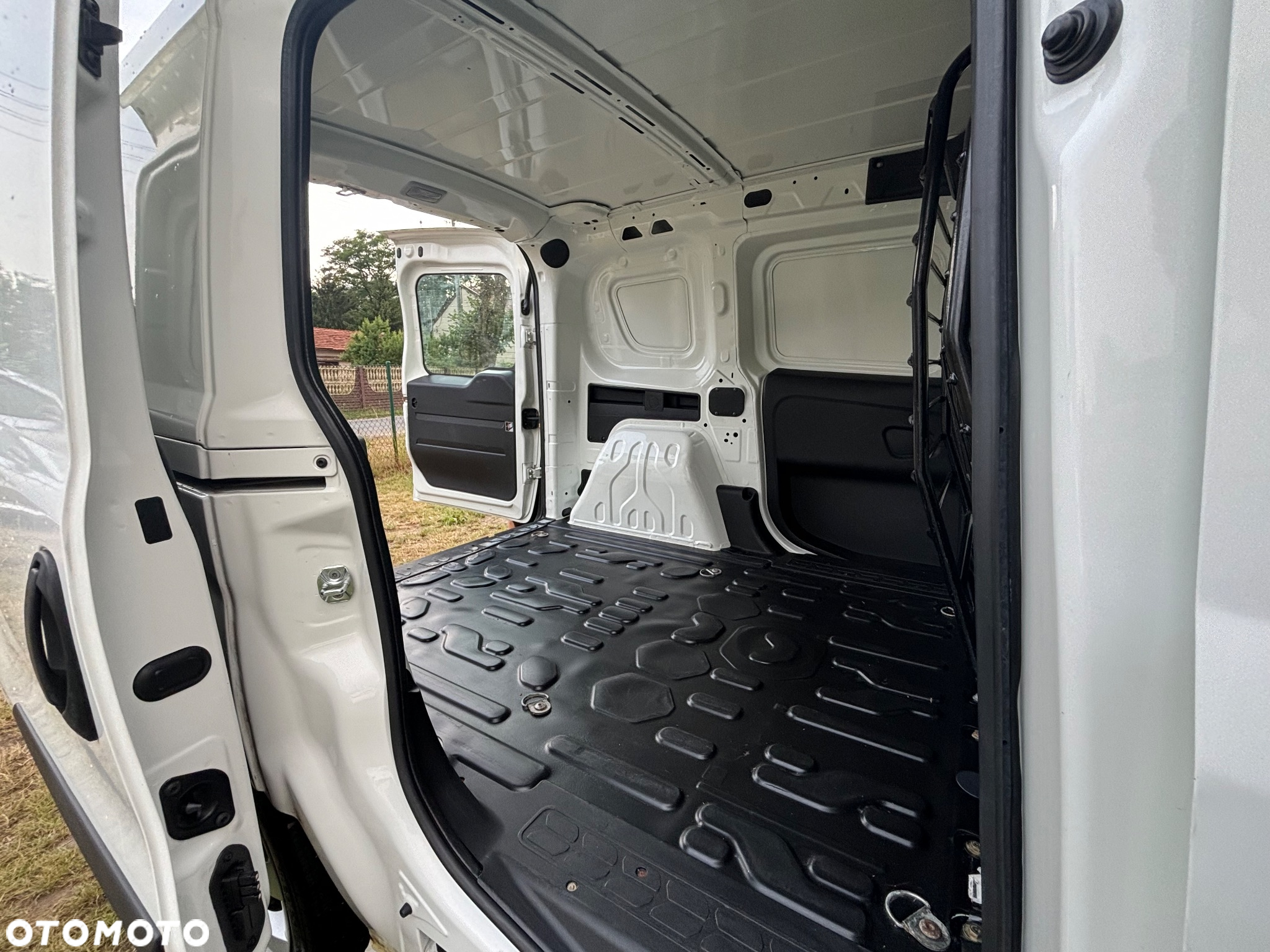 Opel Combo - 11