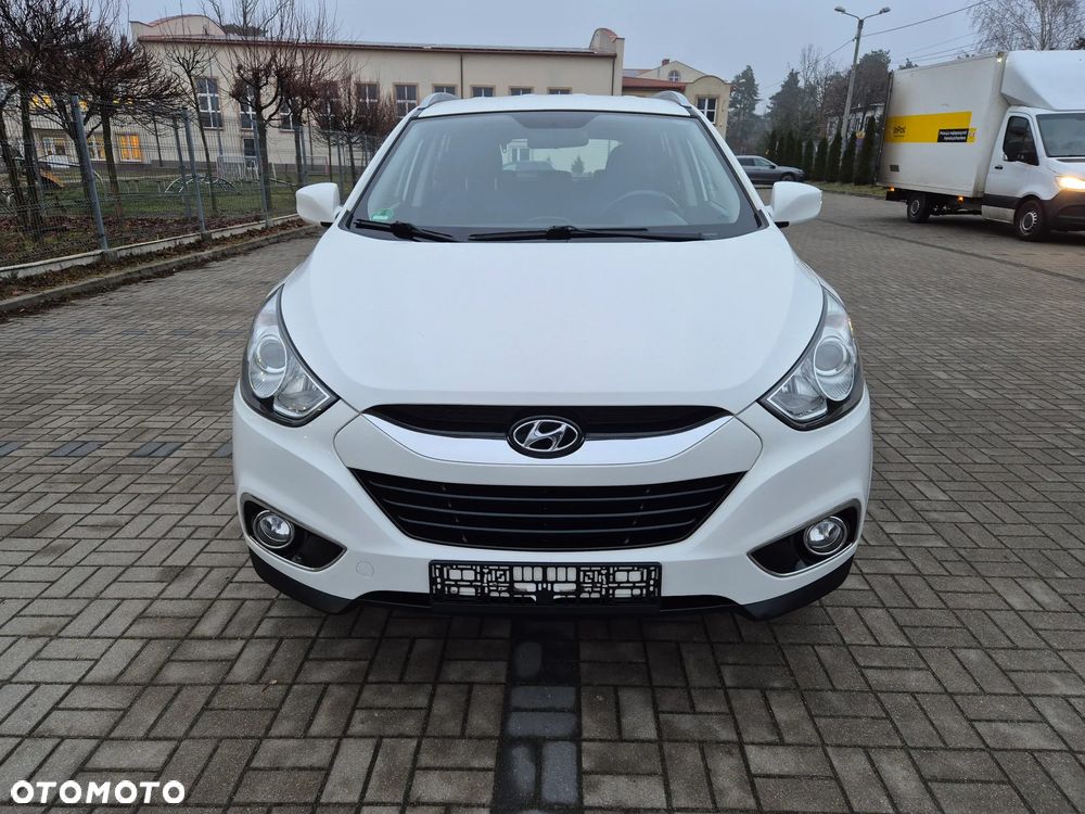 Hyundai ix35 1.6 2WD UEFA EURO 2012 Edition - 16